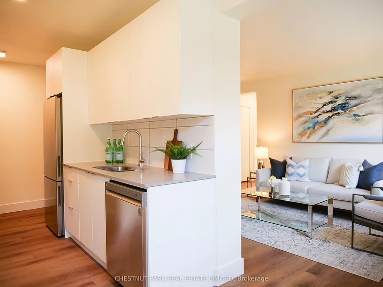 6 Wingreen Ct #3 — Photo 2