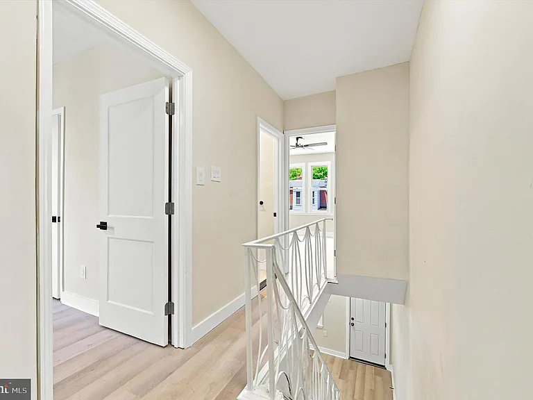 6151 Algard St — Photo 11