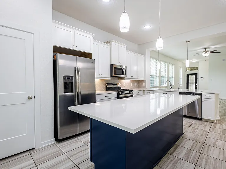 12226 Castano Creek Dr — Photo 9