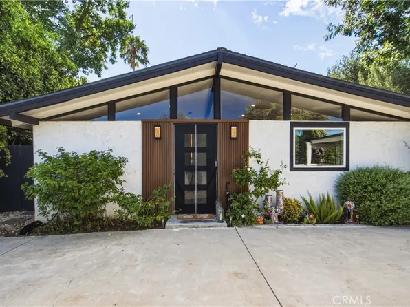 19705 Hamlin St, Woodland Hills, CA 91367