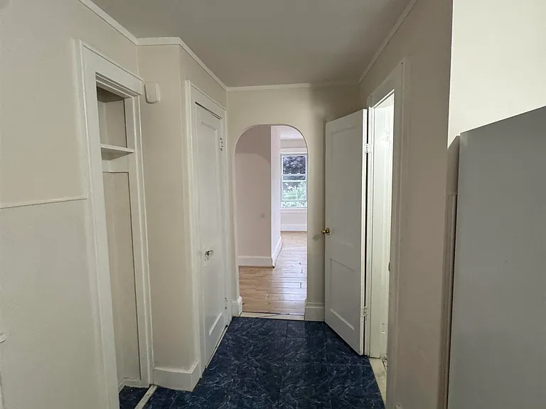 55 High St #4 — Photo 3