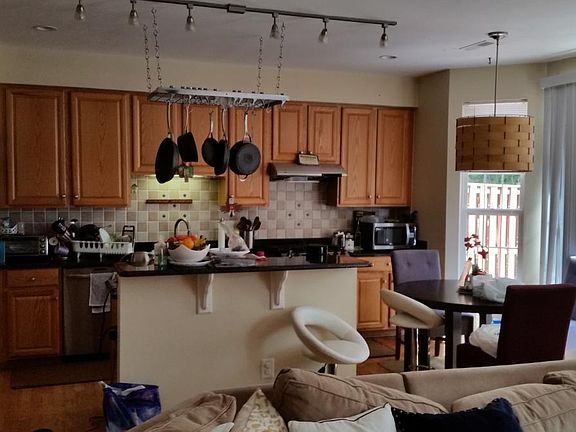 3rd image of 4083 Britwell Pl