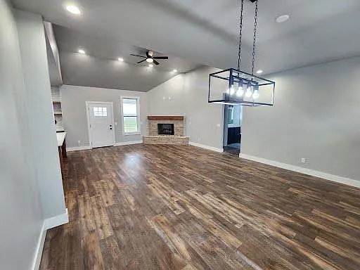 7905 Pickles Gap — Photo 2