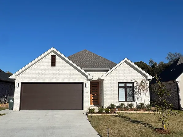 226 Edgewood Cir, Little Rock, AR 72223