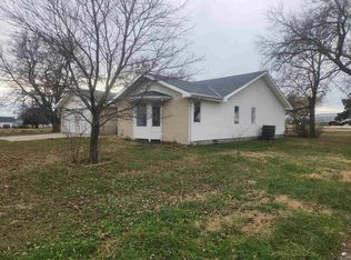 306 S 5th St, White City, KS 66872