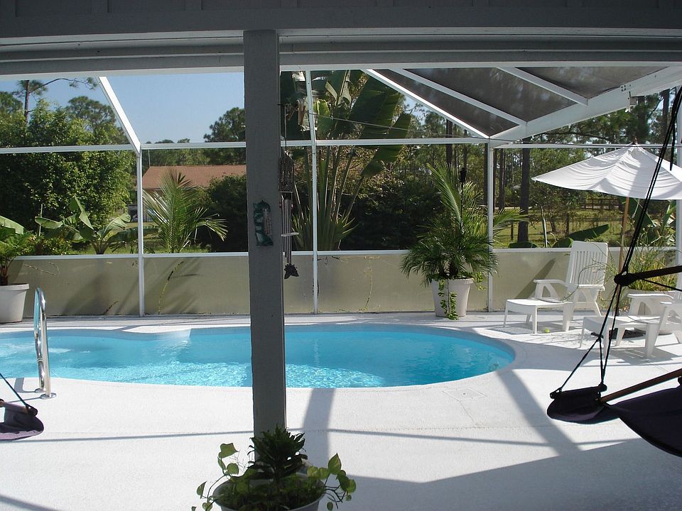Pool Deck