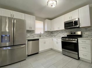 9846 S Saint Louis Ave, Evergreen Park, IL