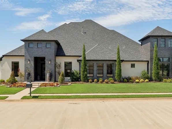 6401 Turnberry Pl, Edmond, OK 73025