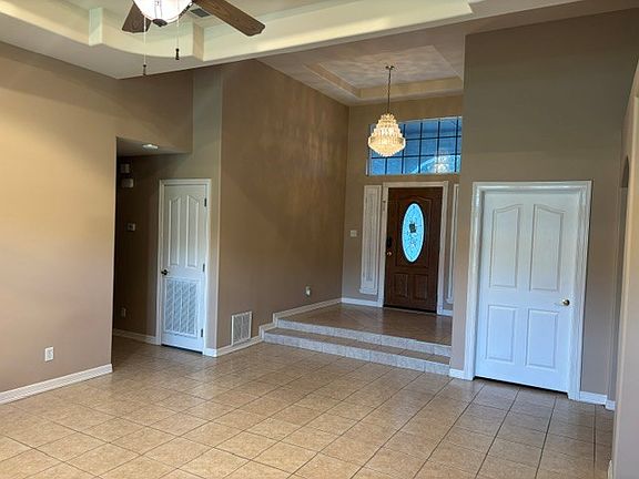 4th image of 3508 Knight Ave