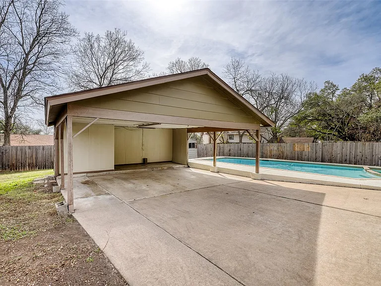 6601 Skycrest Dr — Photo 31