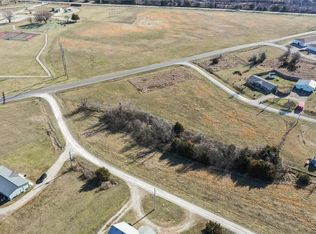 50 Tamarack Ln, Linn Valley, KS 66040