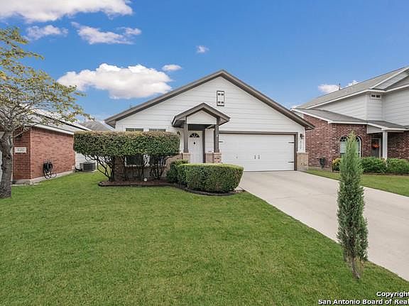 2nd image of 4122 Arbor Hts