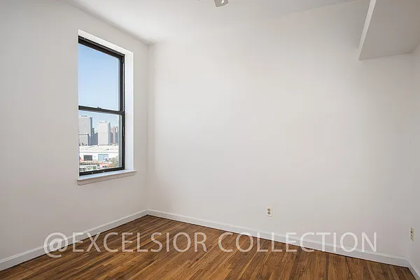 Rented by The Excelsior Collection LTD | media 3