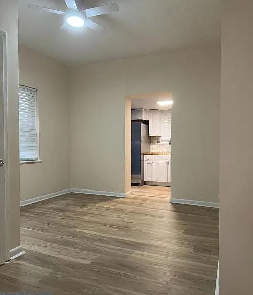 2729 E Cambria St — Photo 4