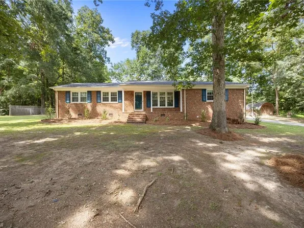 1823 Wellington Rd, Burlington, NC 27217