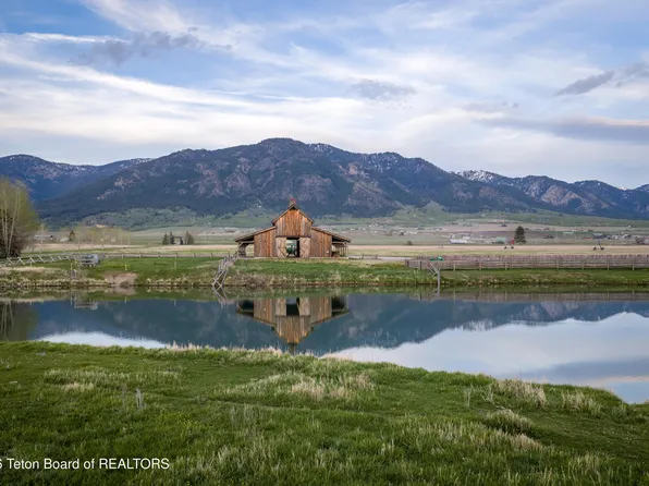 106723 N Us Highway 89, Etna, WY 83118