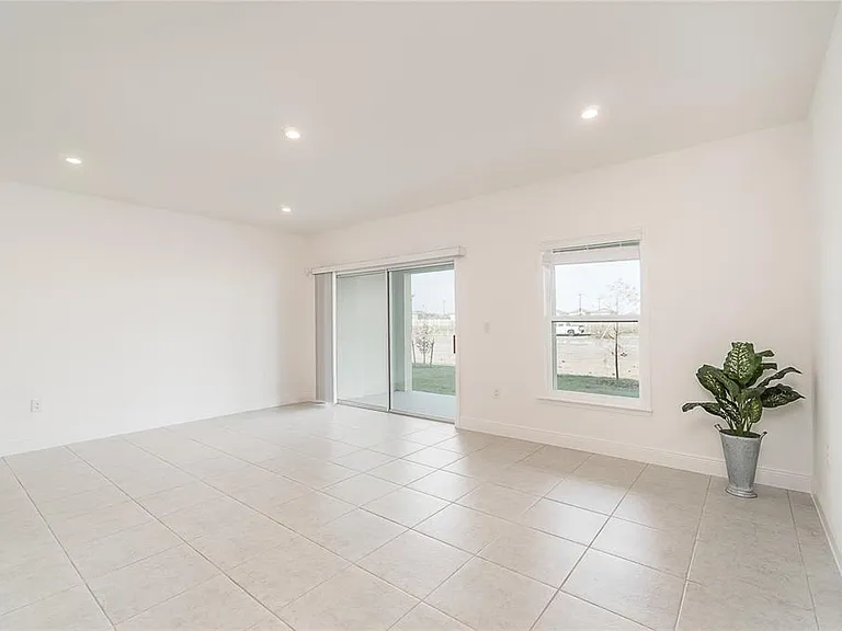 32129 Pond Apple Bnd — Photo 11