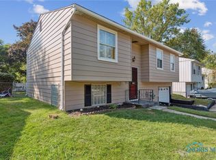 4229 Wickford Point Dr, Toledo, OH 43607