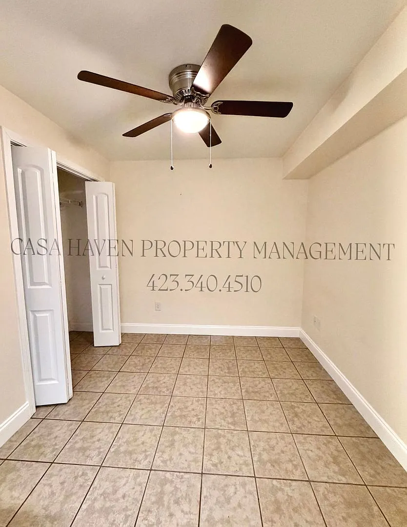 Leach Apartments Unit #307 | 1 Bed , 1 Bath | Johnson City, TN — Photo 3