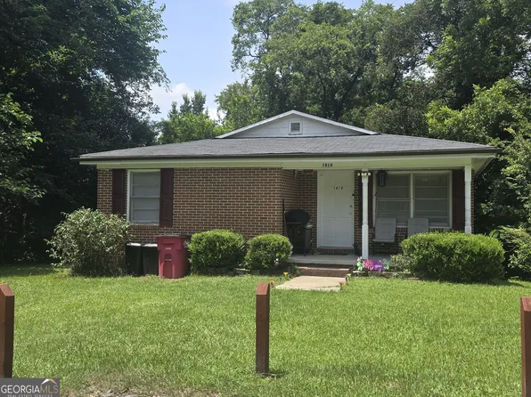 1818 Kinder Kare Dr, Macon, GA 31217