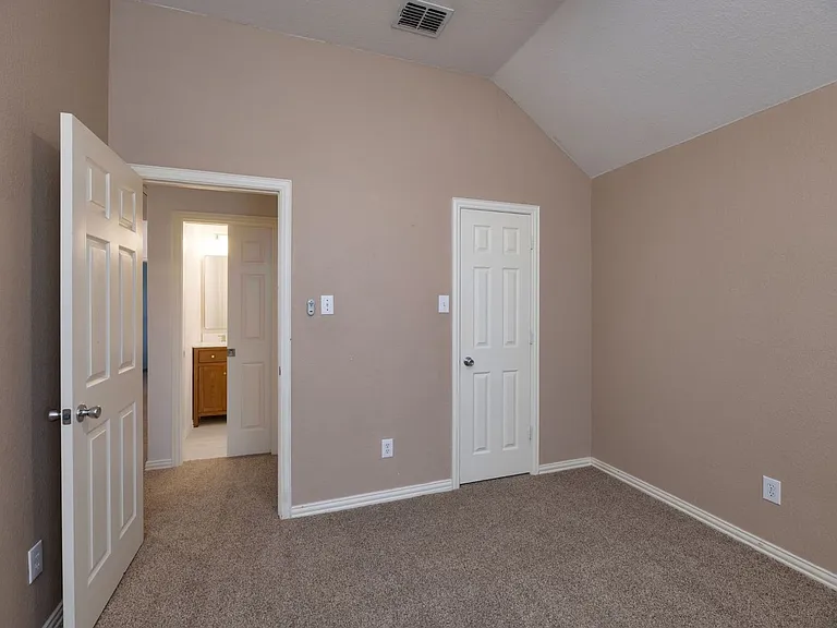 404 Tarpan Trl — Photo 24