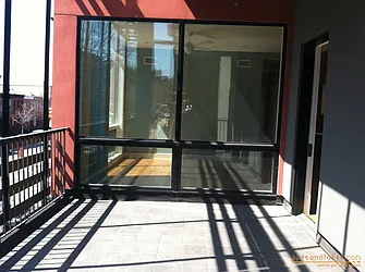 Rented by aptsandlofts.com