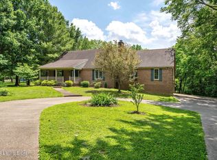 2802 Ash Ave, Louisville, KY 40245