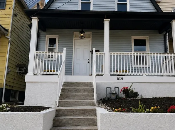 1021 8th Ave, Brackenridge, PA 15014