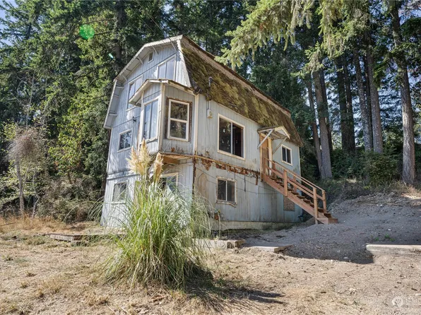 1212 E Herron Boulevard NW, Lakebay, WA 98349