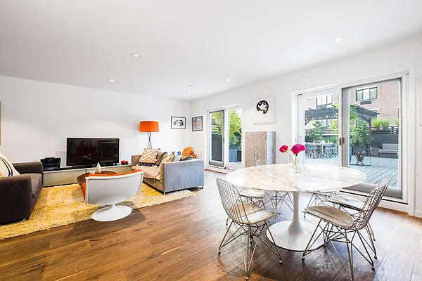 Sold by Industrie Residential | media 23