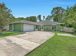 1878 Macklin St NW, Palm Bay, FL 32907