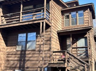 970 N Lewis Ave #1, Fayetteville, AR 72701