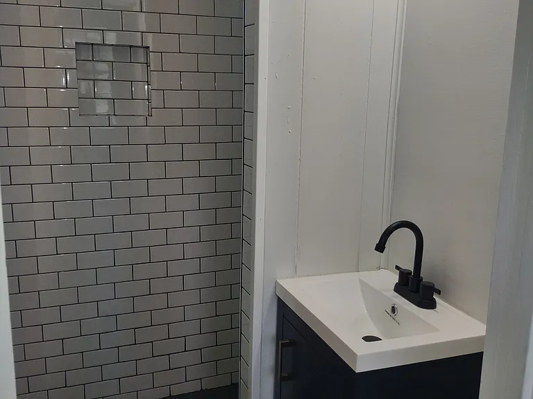 143 Morrison St #2 — Photo 11