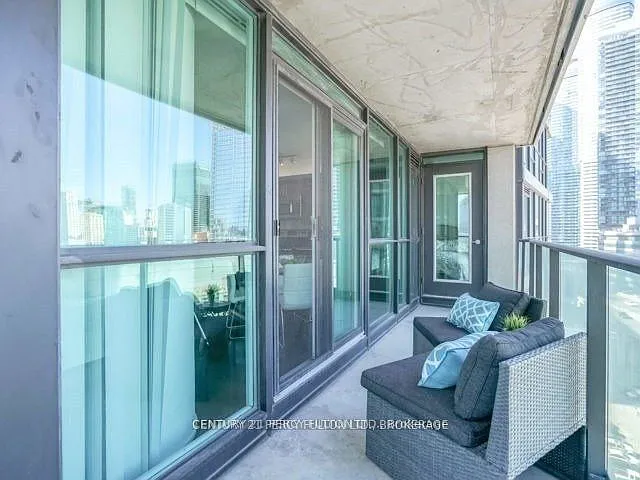 33 Bay St #1204 — Photo 4