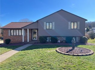 51 Francis St, Uniontown, PA 15401