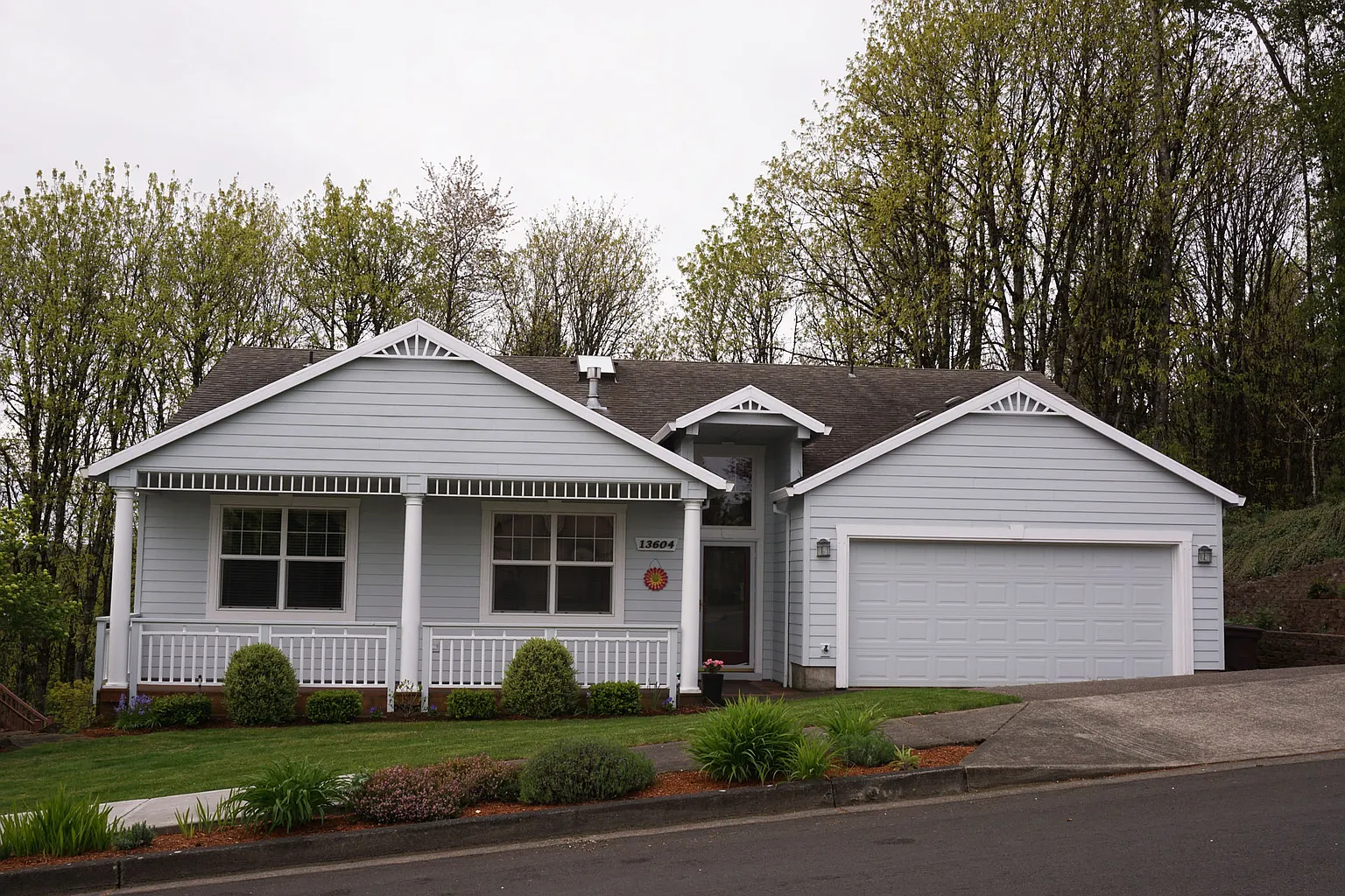 13604 Duane St photo 1