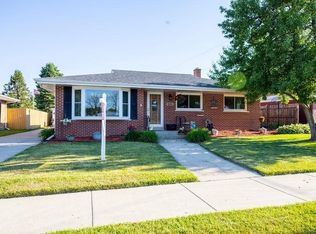 1533 16th Pl, Kenosha, WI 53140