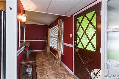 3rd image of 430 E Ackard Pl