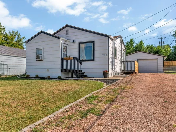 716 N Spruce St, Rapid City, SD 57701