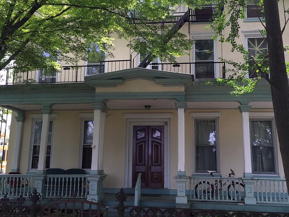 Front of House Facing Delaware River