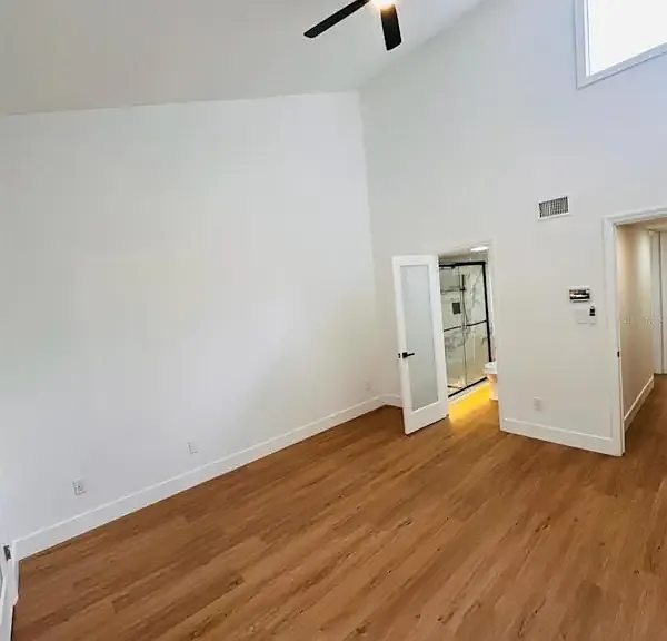 1050 E Michigan St #1050-B — Photo 4