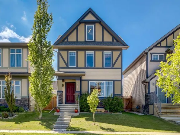 2567 E Reunion Sq NW, Airdrie, AB T4B 0Z5