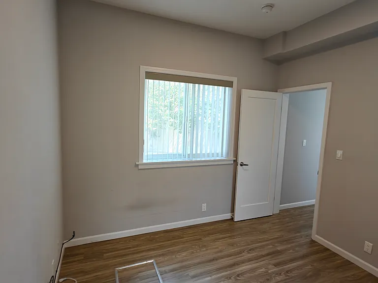 100 Terra Vista Ave #5 — Photo 9
