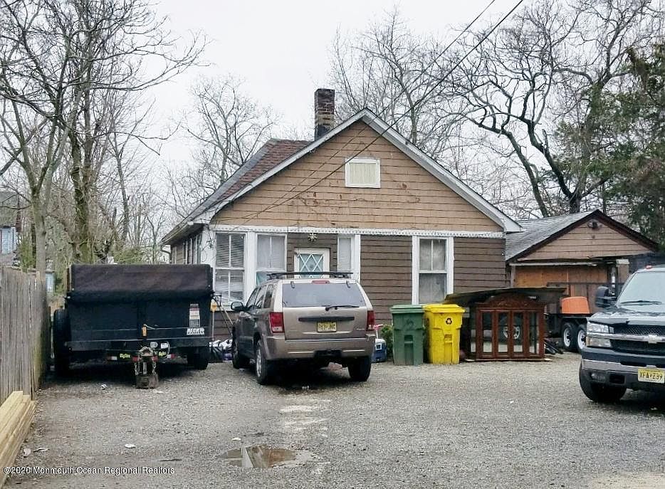 2nd image of 428 Ocean Ave