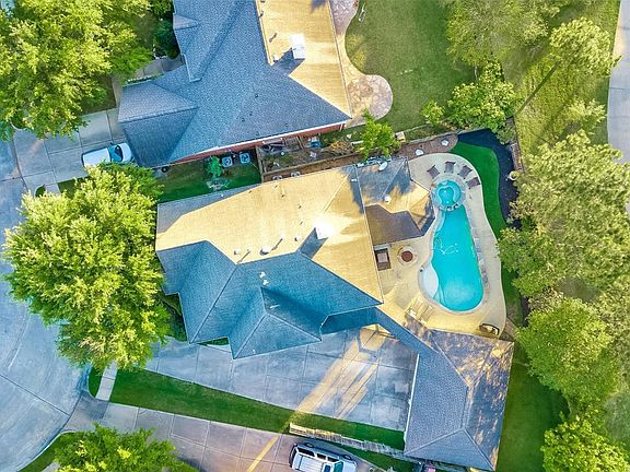5th image of 26302 Suffield Glen Ln