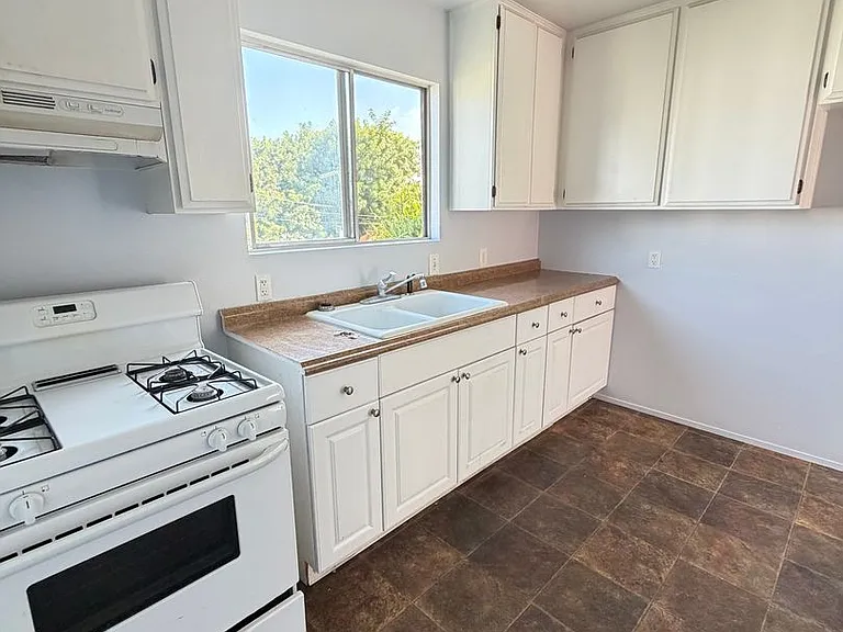 4455-4457 32nd St, San Diego, CA 92116 — Photo 4