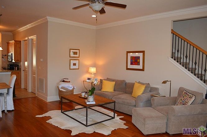Living room_04022019