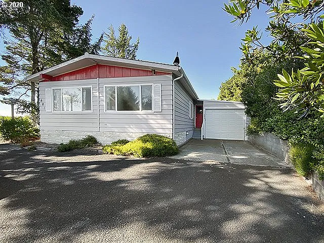 1601 Rhododendron Dr Space 601 photo 1