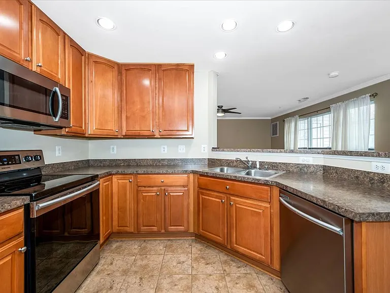 2501 Hemingway Dr #2A — Photo 11
