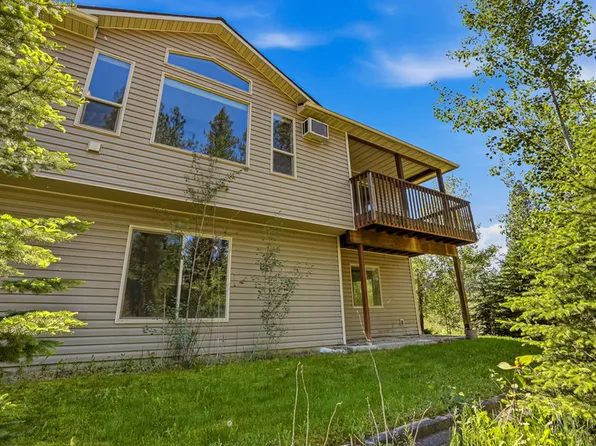 11830 N Bedivere Dr #1, Spokane, WA 99218